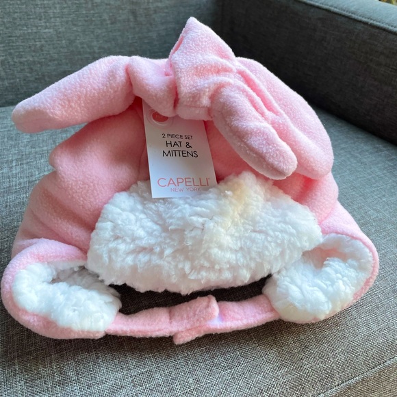 Capelli New York pink fur beanie/ toke & mittens, original price attached - Picture 1 of 2